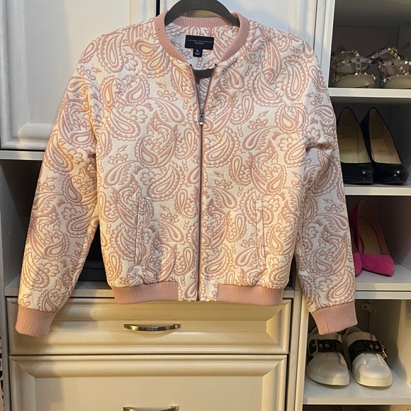 Victoria Beckham Jackets & Blazers - Victoria Beckham for Target Blush Paisley Bomber Jacket.